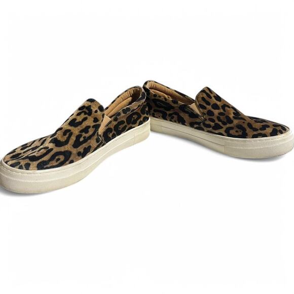 Velvet leopard print slip ons - Picture 5 of 8